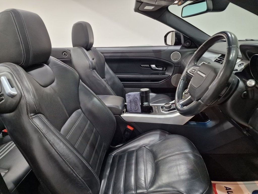 Evoque Convertible — interior